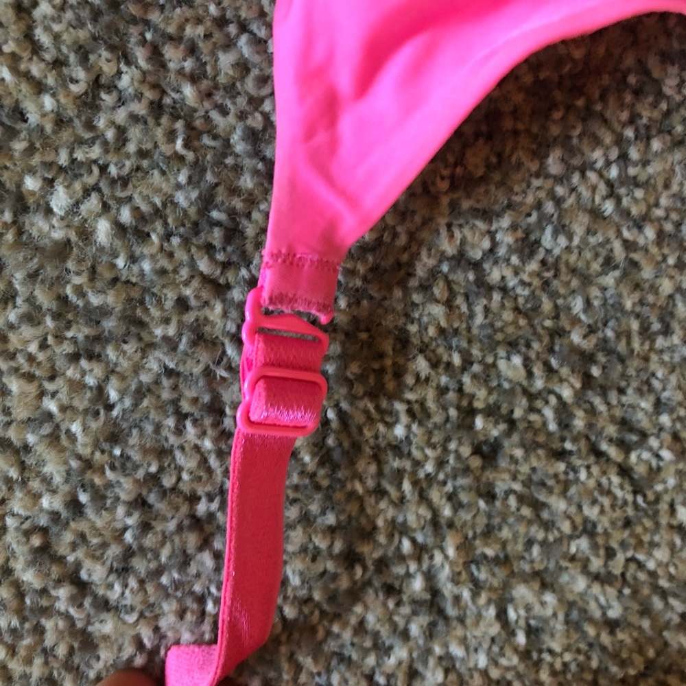 Hot pink Victorias Secret 36C push-up bra - Picture 11 of 11